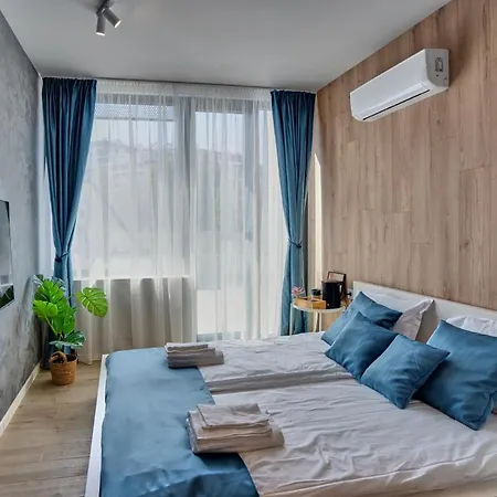 Apartment Happy Studentski Grad Sofia